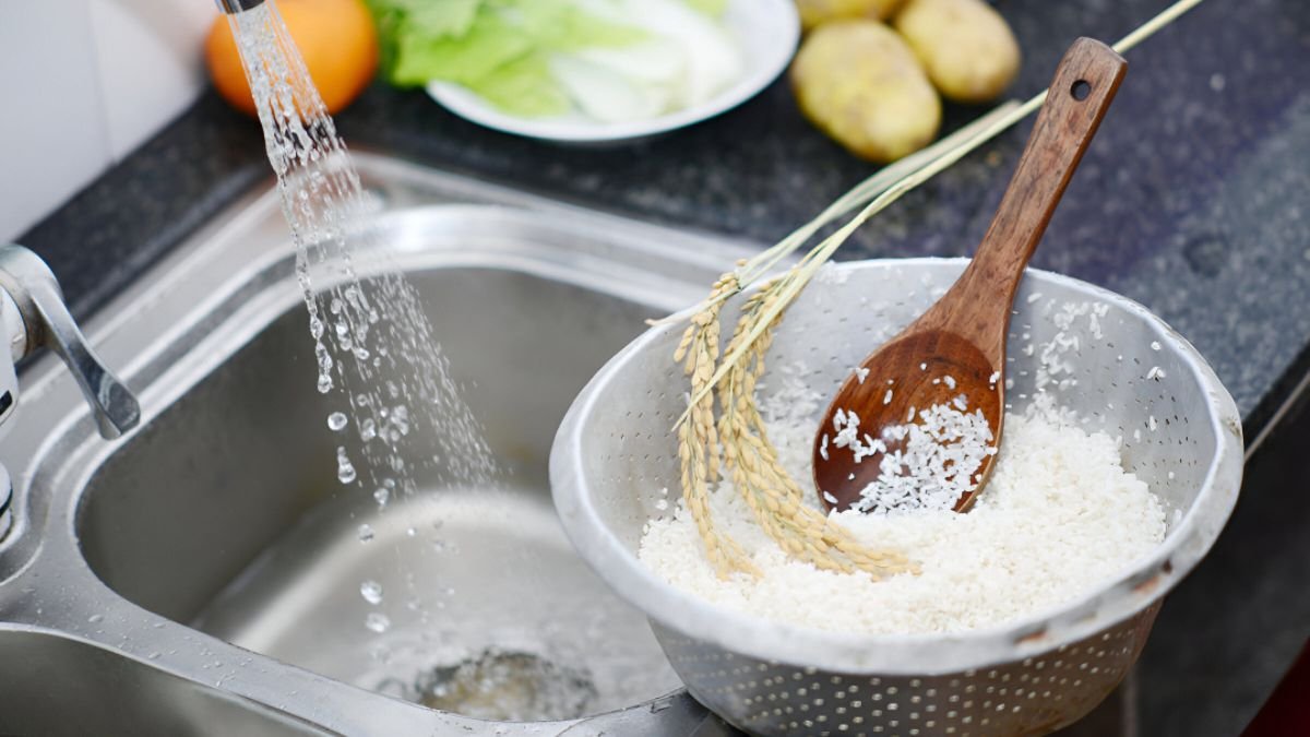 Lavar el arroz antes de cocinarlo